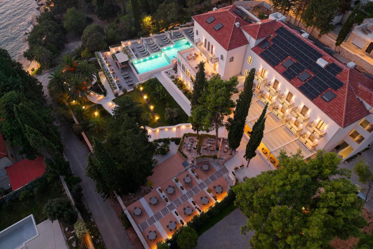 Hotel Moeesy, Blue & Green Oasis Hvar Town Bagian luar foto