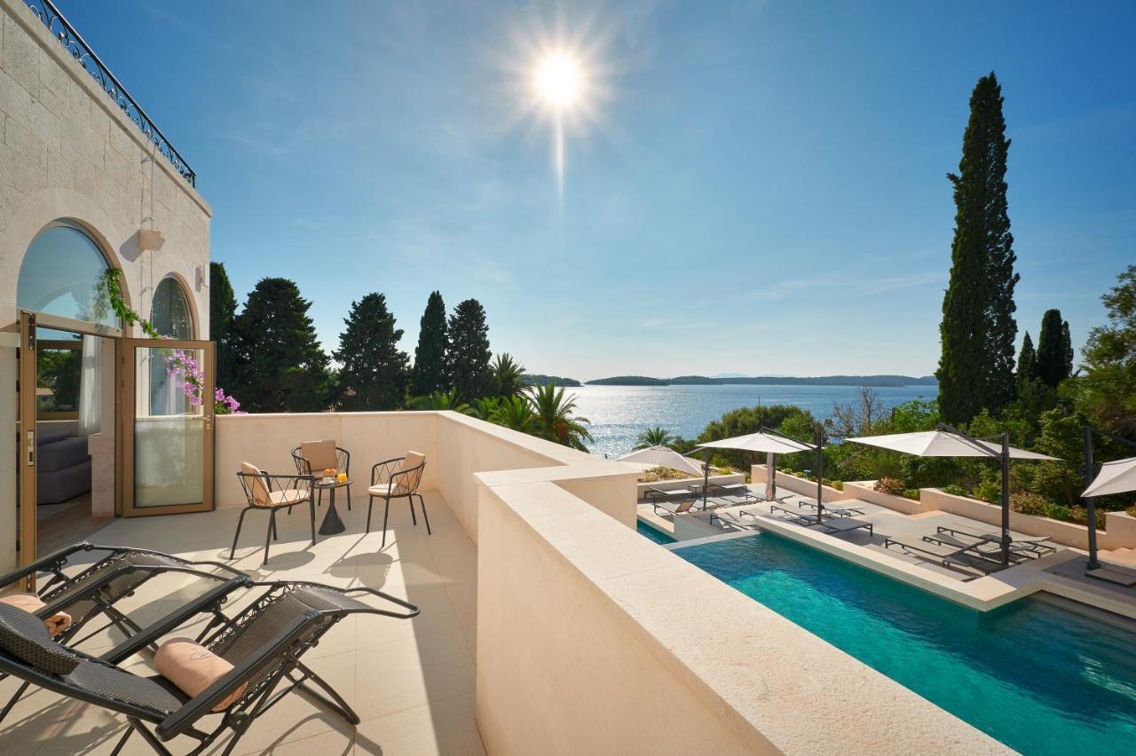 Hotel Moeesy, Blue & Green Oasis Hvar Town Ruang foto